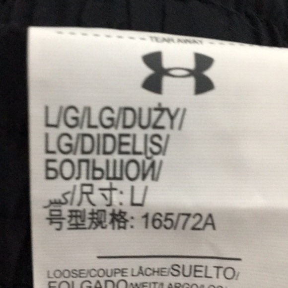 UA Heatgear Short w pockets - Picture 3 of 3